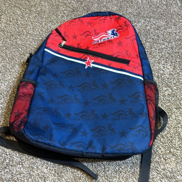 Custom Made New England Patriots Style Hoodie and Backpack Bundle. Both NWT. - Picture 10 of 13